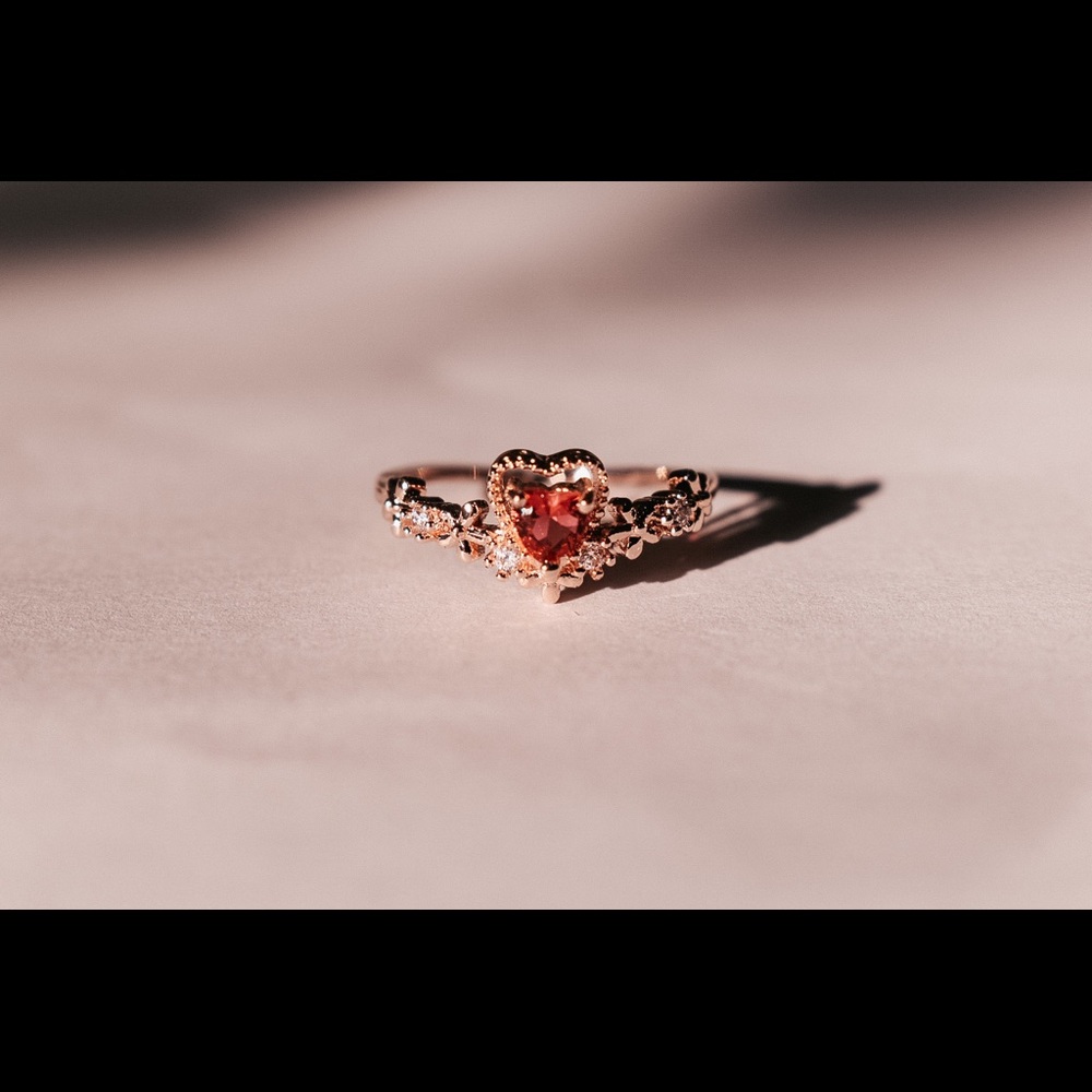 High Quality Ring - image 1